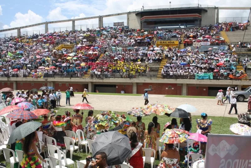 12 mil grupos familiares que se benefician con subsidios condicionados para hogares con hijos menores de 18 años del nivel 1 del Sisbén de Yopal, Casanare.